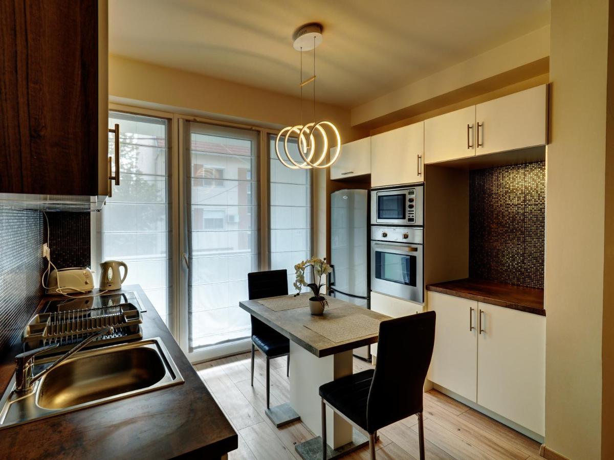 Apartament Hajnal Apartman Segedyn Zewnętrze zdjęcie