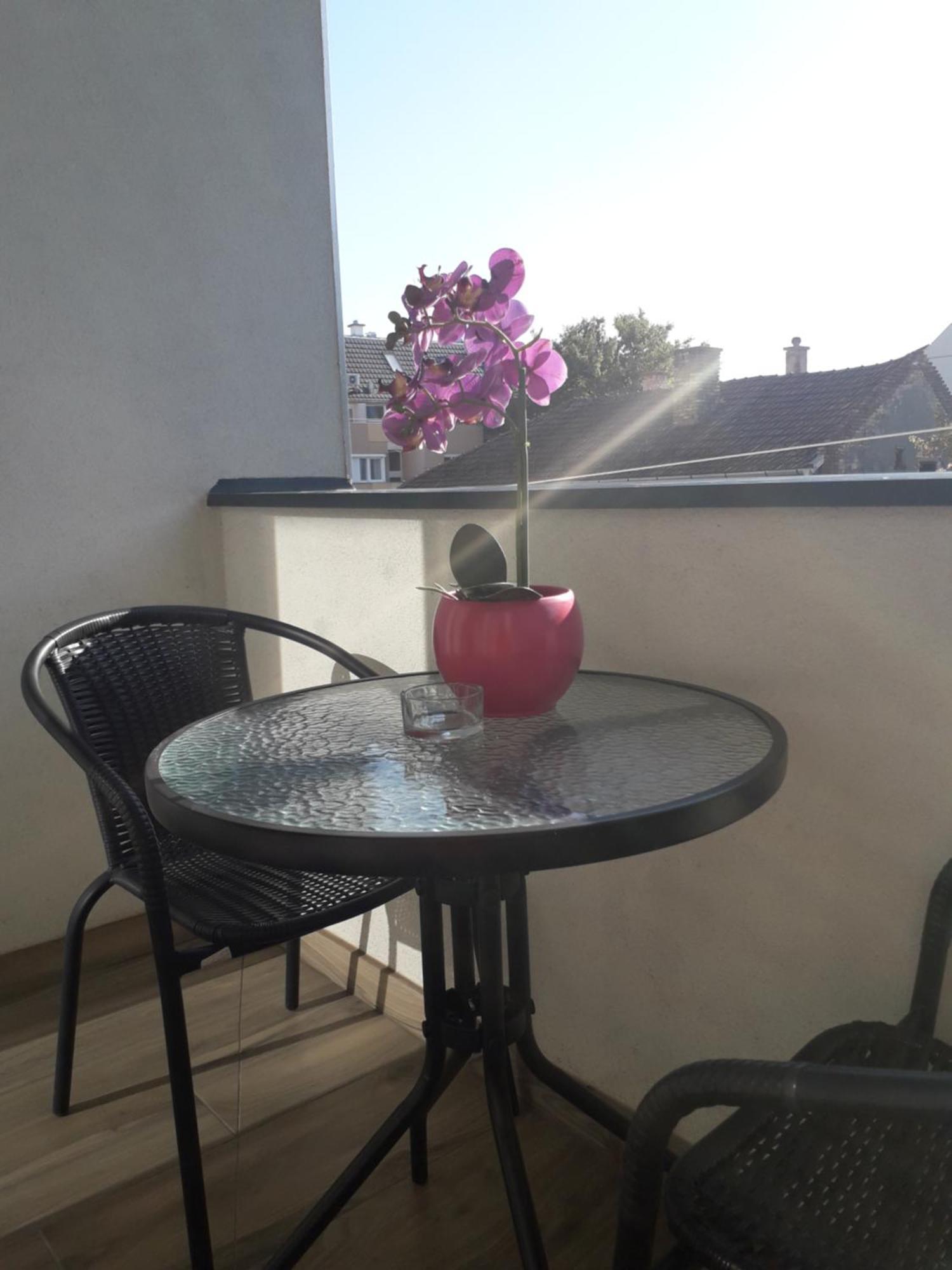 Apartament Hajnal Apartman Segedyn Pokój zdjęcie